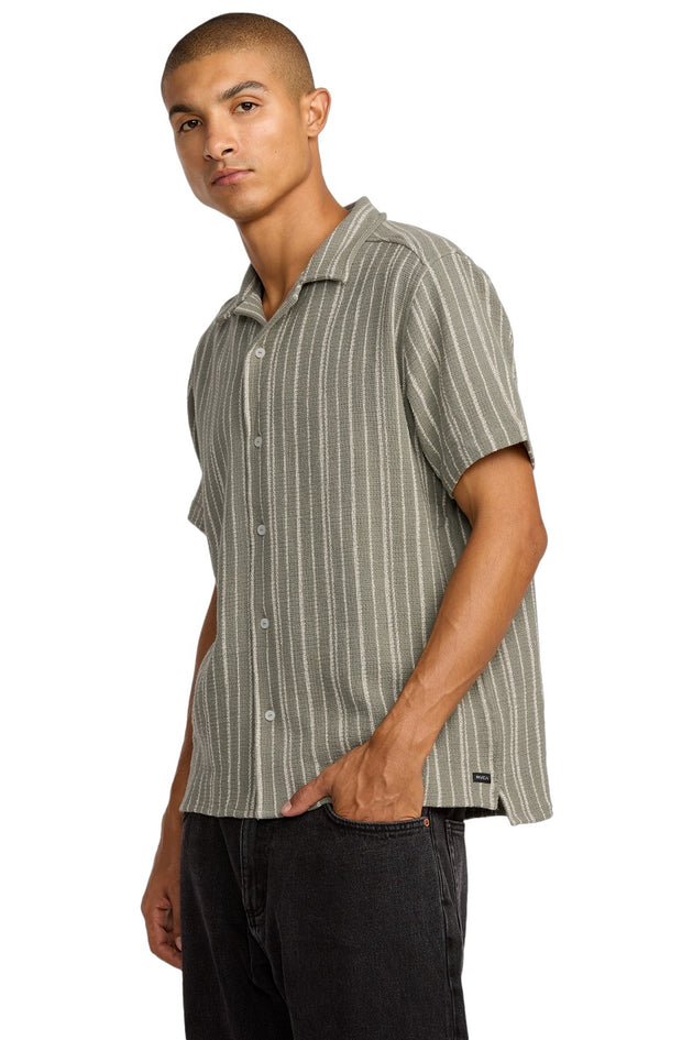 VACANCY STRIPE SS SHIRT