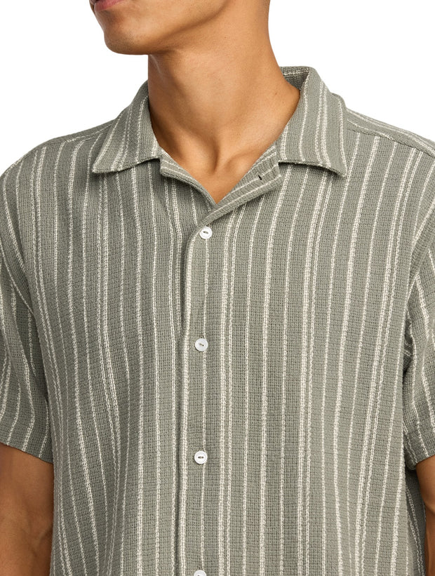 VACANCY STRIPE SS SHIRT