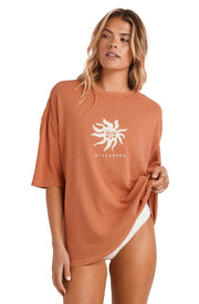 BRIGHT SUN TEE
