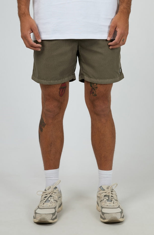 ILLUSION SHORT