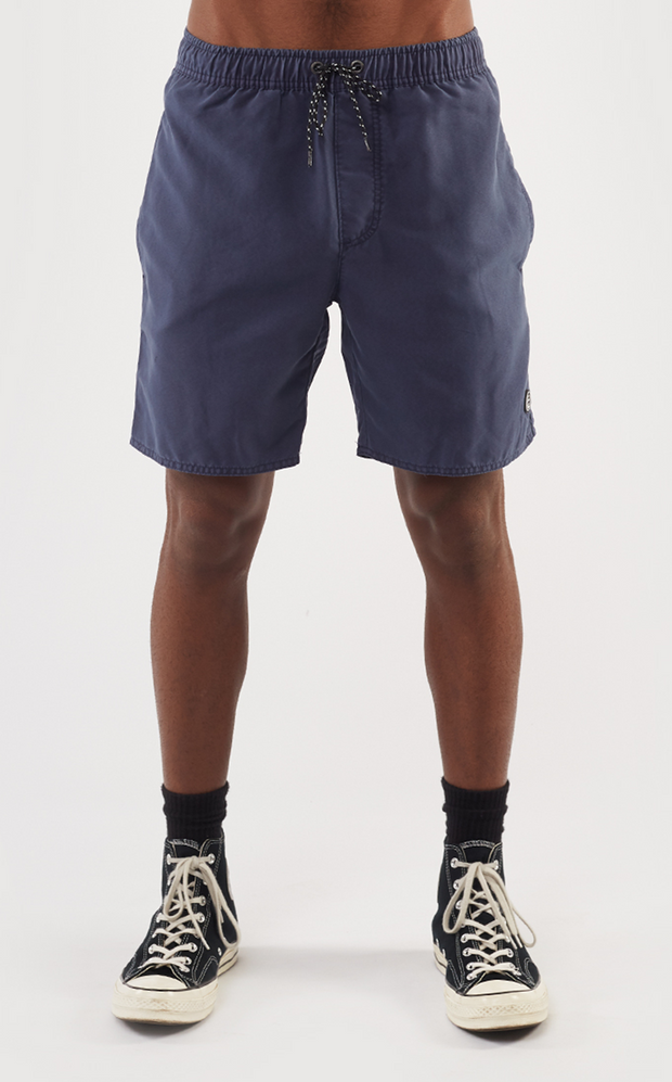 ILLUSION SHORT