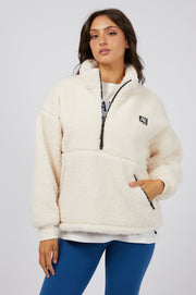 AMARA QUARTER ZIP TEDDY