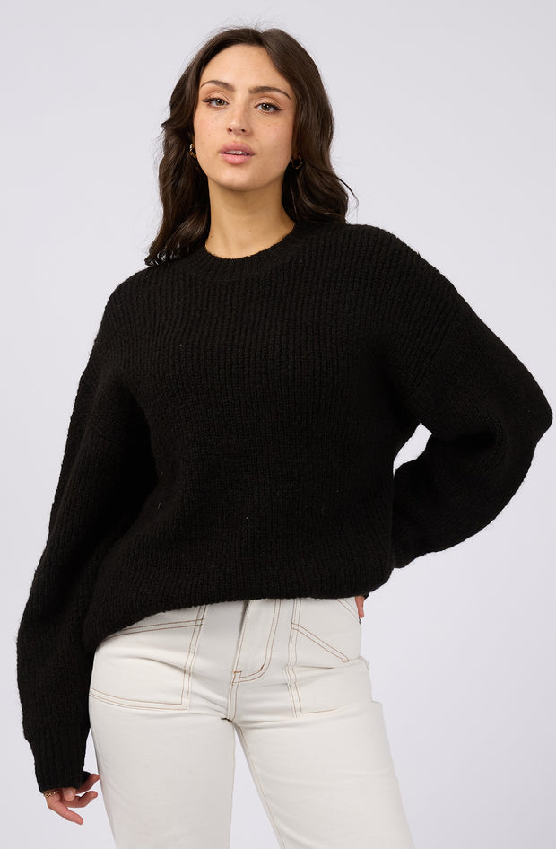 SELENA KNIT TOP
