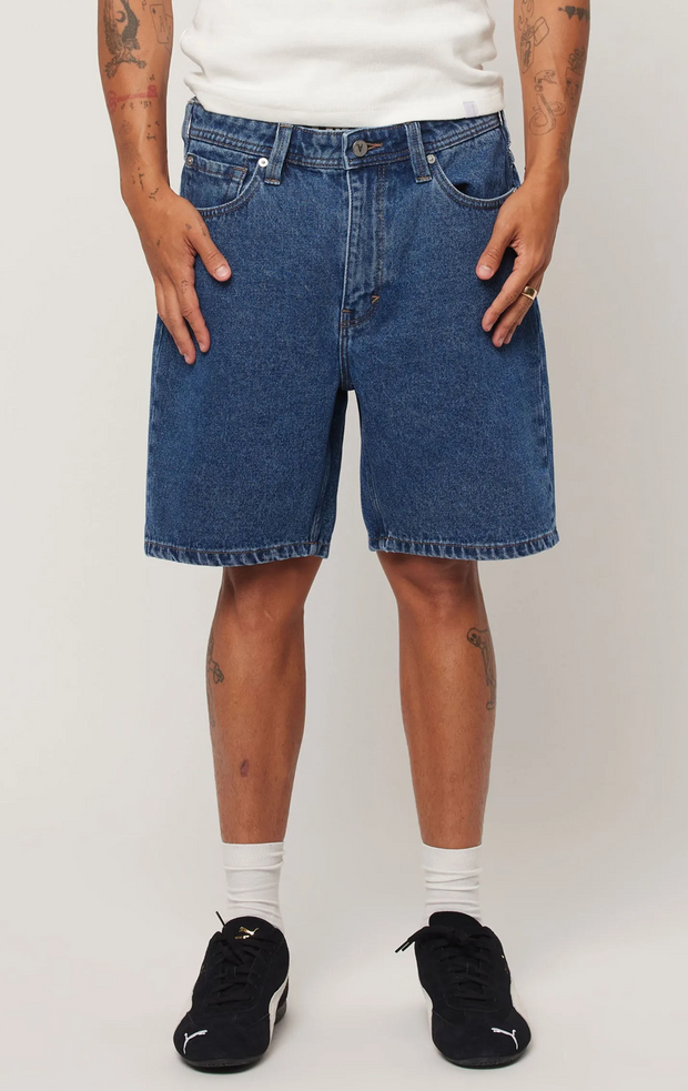 A3 STRAIGHT SHORT PETER