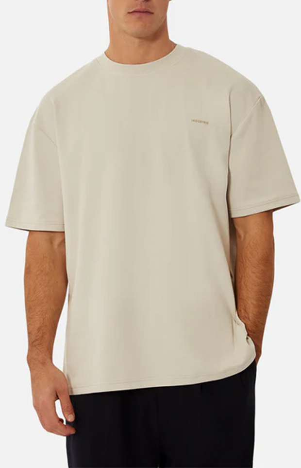 THE NEWPORT TEE