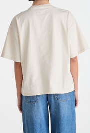 BUCKING BOXED TEE