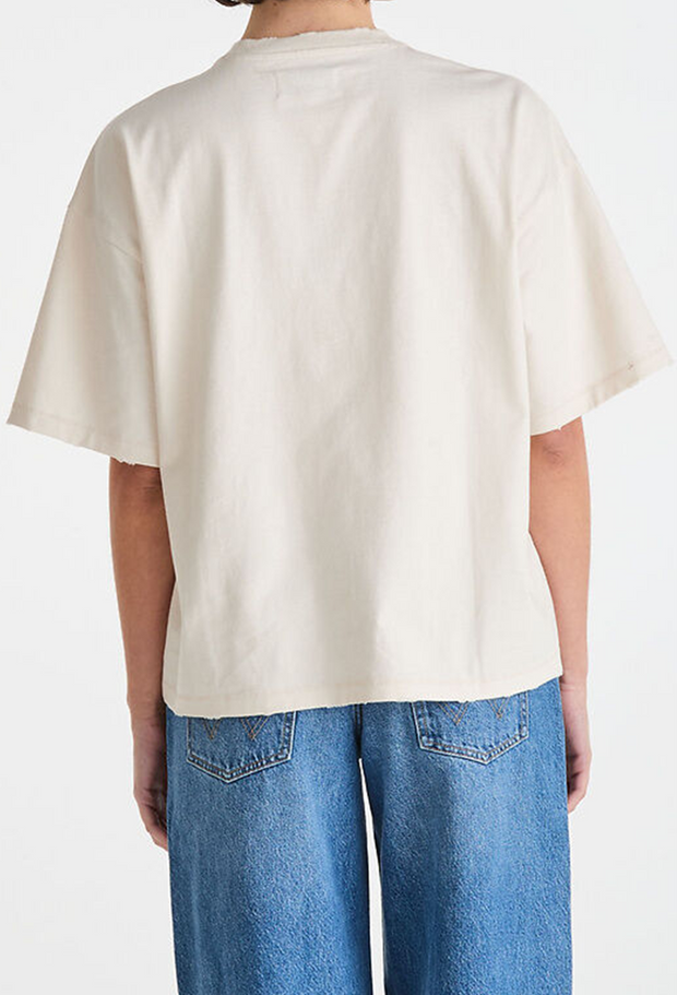 BUCKING BOXED TEE