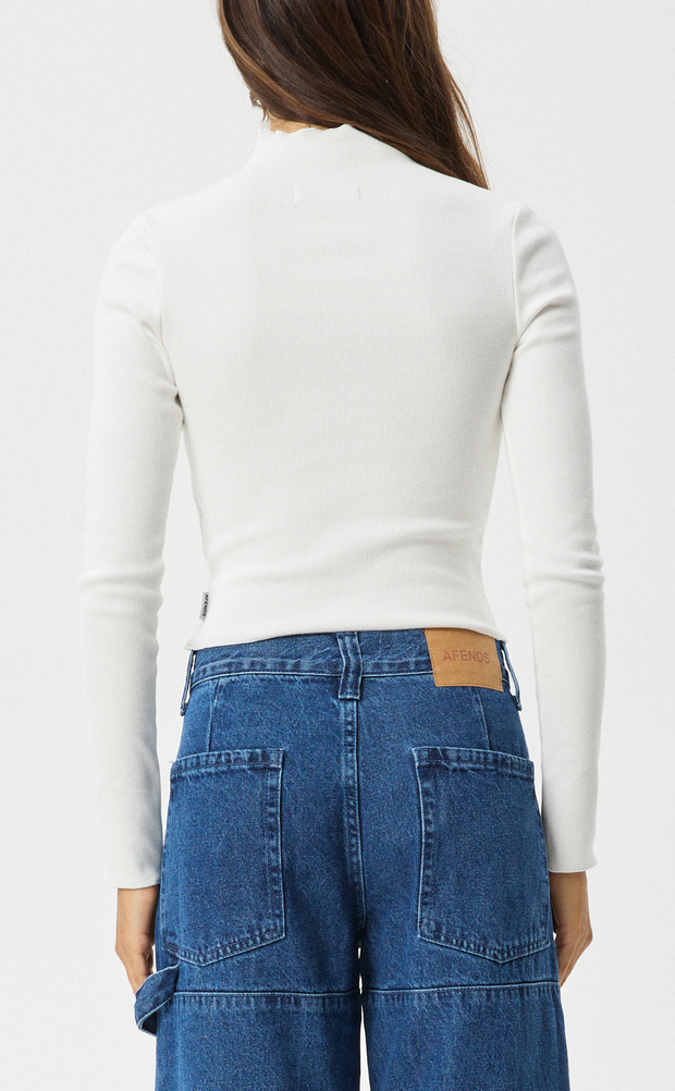 ICONIC - LONG SLEEVE RIB TOP