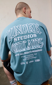 OUTLAWS HEAVY WEIGHT TEE