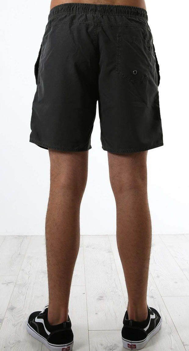 ILLUSION SHORT